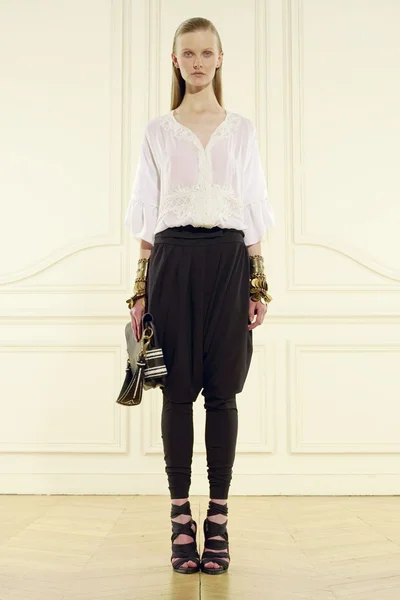 Look 14